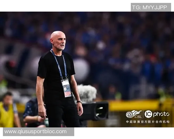 海港队在主教练穆斯卡特的带领下全力备战重返赛场迎接新挑战